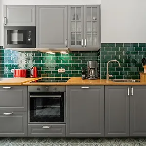 The Tieckstr Loft For Up To 7 People With 2 Bathrooms Berlín