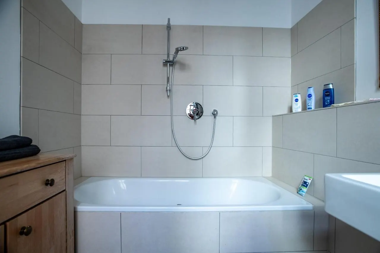 Appartement Alt-Berliner Eckkneipe - 