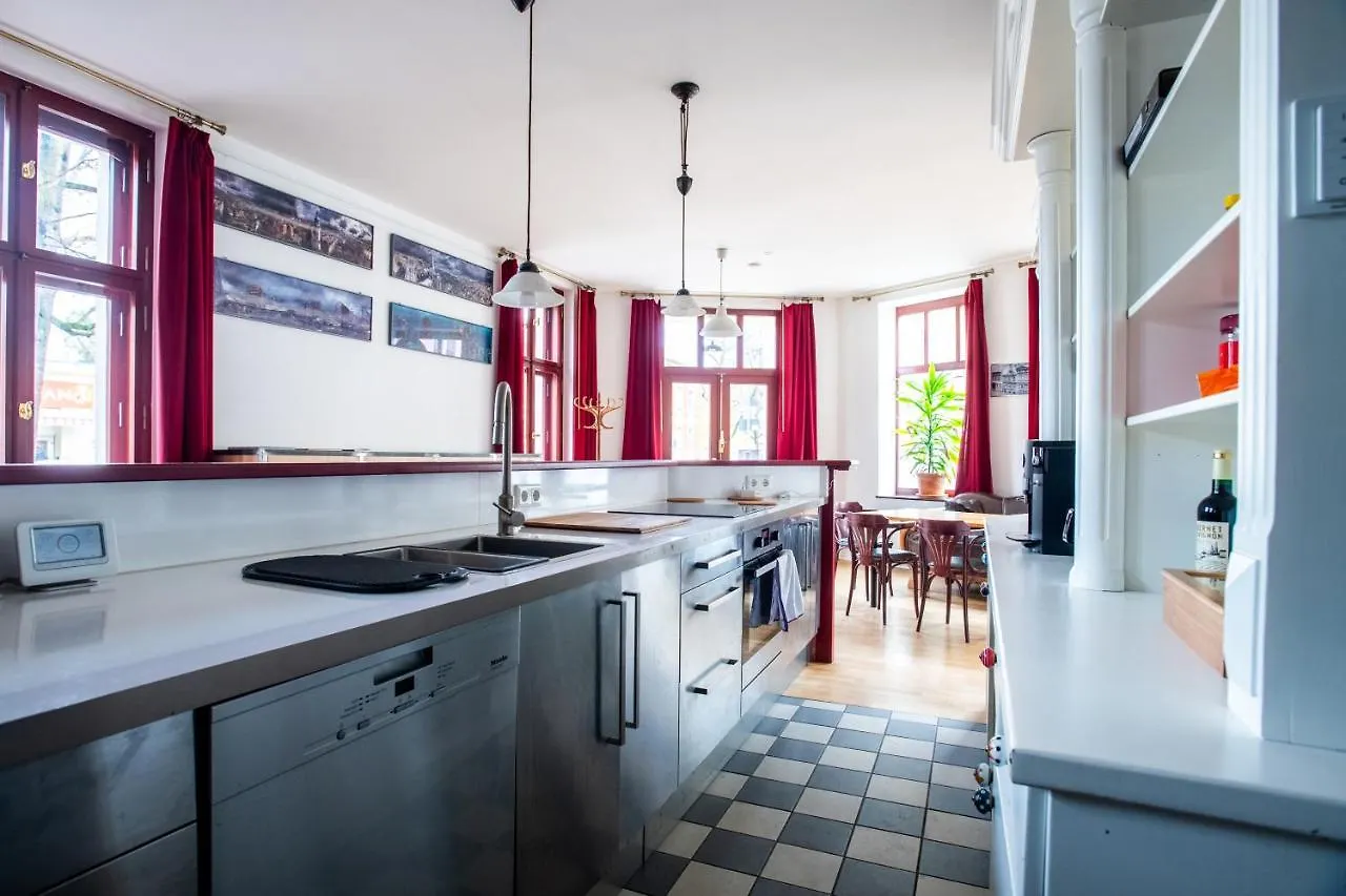 Alt-Berliner Eckkneipe - 