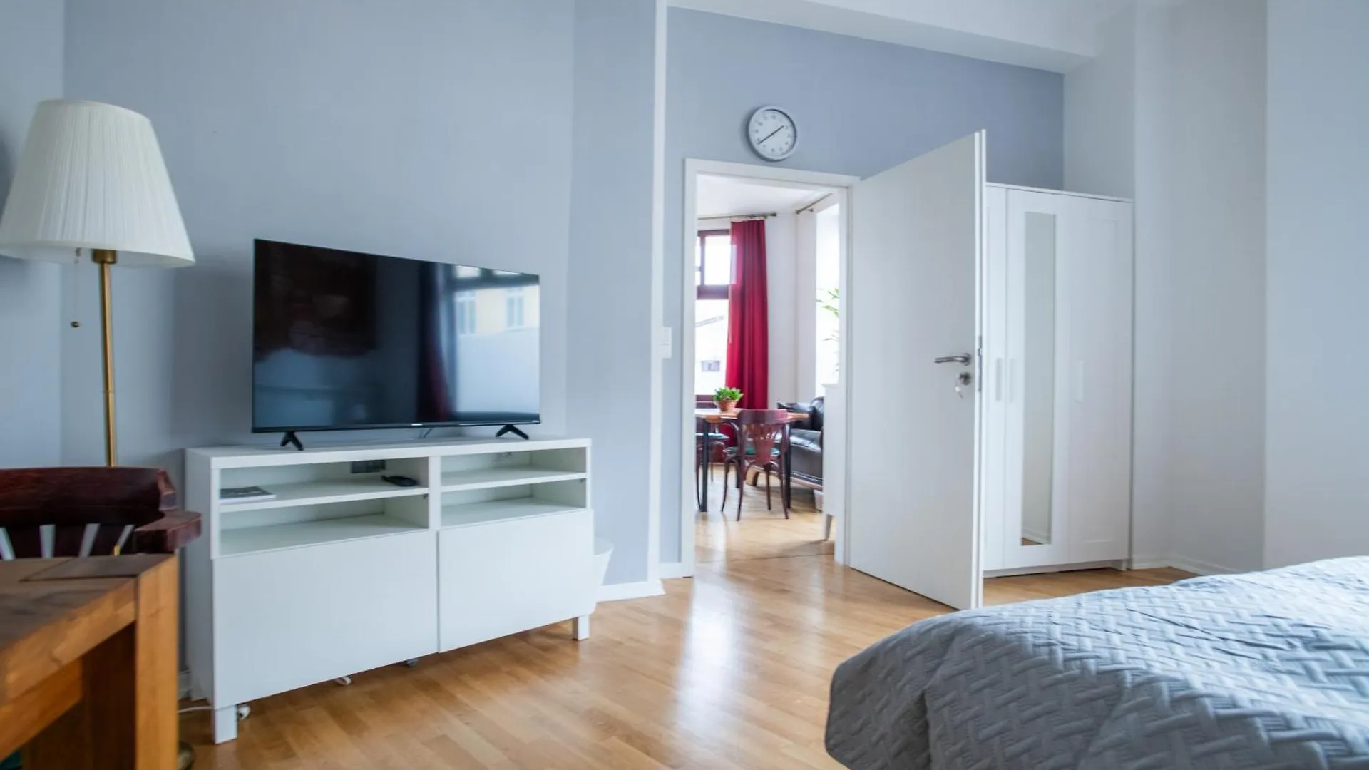 Alt-Berliner Eckkneipe - 